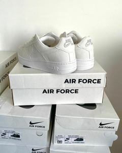 NIKE PREMIUM BLANCAS en internet
