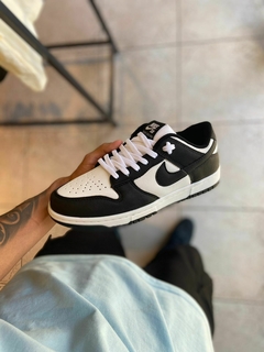 NIKE DUNK PANDA