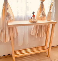 Mesa recibidora pino