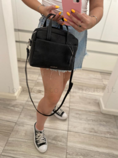 Cartera barbara black en internet