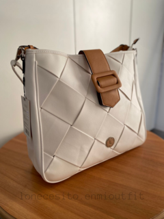 Cartera Lima con relieve