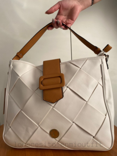 Cartera Lima con relieve en internet