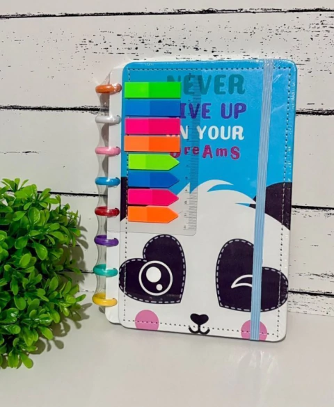 Caderno de Disco Luluca A5: Capa Dura, 8 Furos e 100 Folhas - comprar online