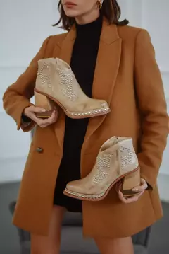Bota caña corta B-203 en internet