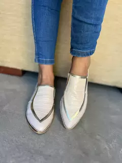 Zapato BAJO PUNTA FINA P-439