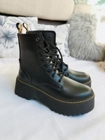 Borcego P-422