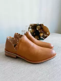 Zapatitos con tachas P-417