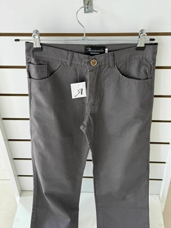PANTALON GABARDINA CORTE RECTO - comprar online