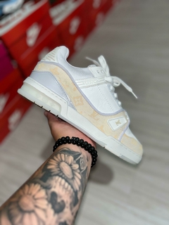 Louis Vuitton Trainer na internet