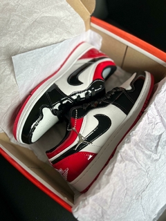 Nike Air Jordan Low na internet