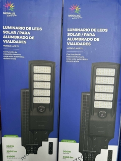 Lampara Led Exterior Solar 300w Reflector Recargable Auto - tienda en línea