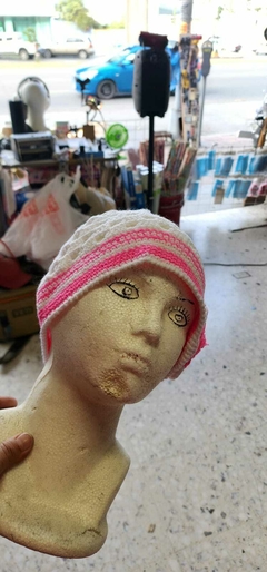 Gorra Boina Tejida A Mano Varios Colores