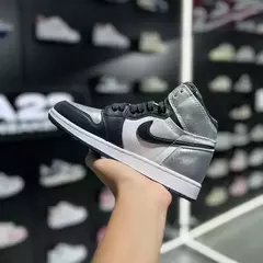 AIR JORDAN 1 RETRO HIGH OG 'SILVER TOE' na internet