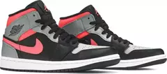 NIKE AIR JORDAN 1 MID 'PINK SHADOW' na internet