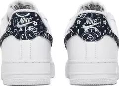 NIKE AIR FORCE 1 '07 ESSENTIALS 'BLACK PAISLEY' na internet