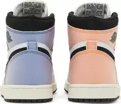 NIKE AIR JORDAN 1 RETRO HIGH OG 'SKYLINE' na internet