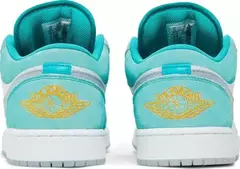 NIKE AIR JORDAN 1 LOW 'NEW EMERALD' - Cozy Store