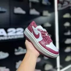 TÊNIS AIR JORDAN 1 ELEVATE LOW TEAM RED - Cozy Store
