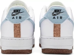 NIKE AIR FORCE 1 '07 LV8 'INDIGO' na internet