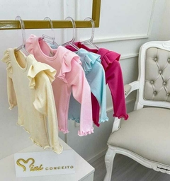 BLUSA EM RIBANA CANELADA