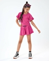 CONJUNTO BLUSA CROPPED E SHORTS EM MALHA COM BRILHO