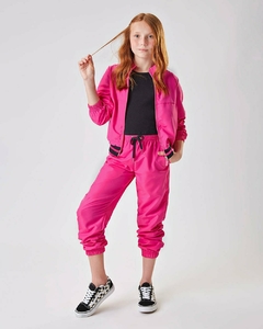 CONJUNTO JOGGER CORTA VENTO
