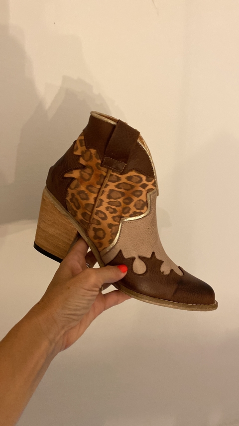 Bota cuero - comprar online