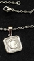 Set Inicial G Plateado Cuadrado con Cadena