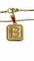 Set Dije Inicial B Dorado Cuadrado con Cadena