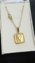 Set Dije Inicial V Dorado Cuadrado con Cadena - comprar online