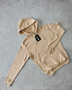 Buzo Over Beige - comprar online