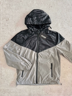 Rompevientos Con Polar Gris/negro