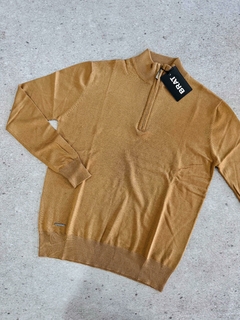 Sweater Medio Cierre Camel