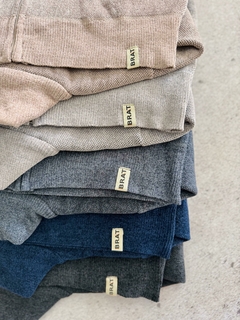 Campera Chenille Gris Topo - comprar online