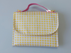 Bolsa trocador portátil - amarelo e pink