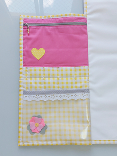 Bolsa trocador portátil - amarelo e pink na internet