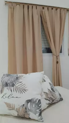 Imagen de Cortinas tropical x2 paños de 1,35 x 2,00