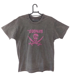 Camiseta The Goonies na internet
