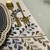 Jogo Americano Retangular Bordado: Branco, Azul e Fendi - Hortênsia Home Decor