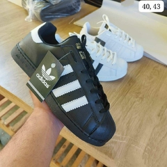 ADIDAS SÚPER STAR en internet