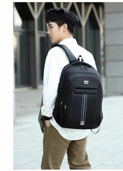 MOCHILAS DE POLIESTER IMPERMEABLES