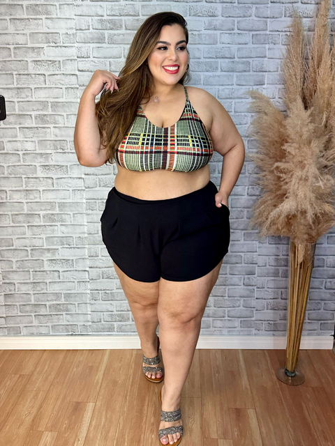 Shorts meio cós com elastico