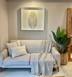 Manta/ pie de cama beige con crudo