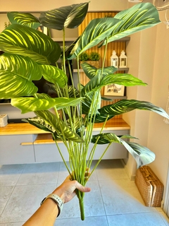Planta artificial 75 cm (no incluye maceta) - comprar online