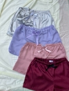Short Carola