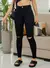CALÇA JEANS COM RASGO JOELHOS CINTURA ALTA HOT PANT PRETA