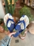Chinelo Blue Farm na internet