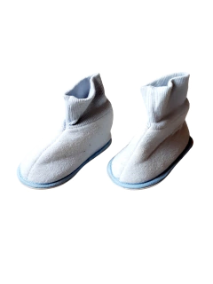 Botita Pantufla Con Puño Antideslizante Abrigada - comprar online