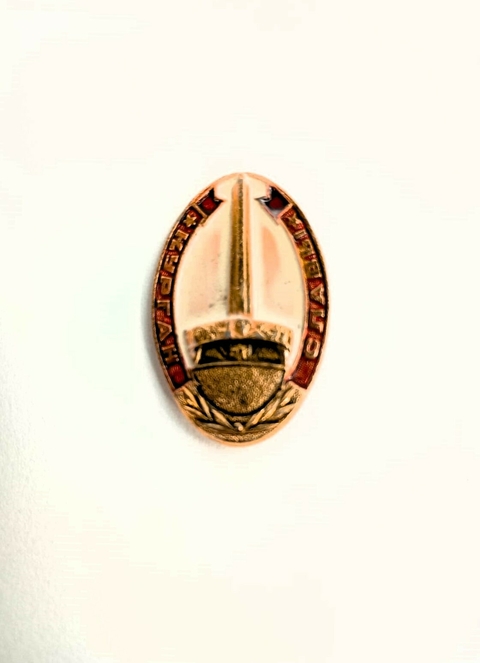 PIN / BROCHE / INSIGNA - Distintivo URSS - Monte da Glória - Samara, Rússia