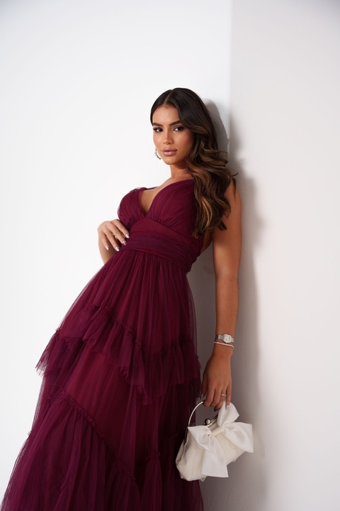 Vestido Marsala Três Marias Longo Madrinha/Formatura/Casamento Tecido Tule Liso Com Forro e Bojo 38-40